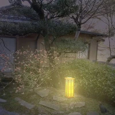 Solar LED Zen Outdoor Lantern with Amber/White Light - Techko Maid 10 Solar LED Zen Outdoor Lantern with Amber/White Light - Techko Maid - Image 8